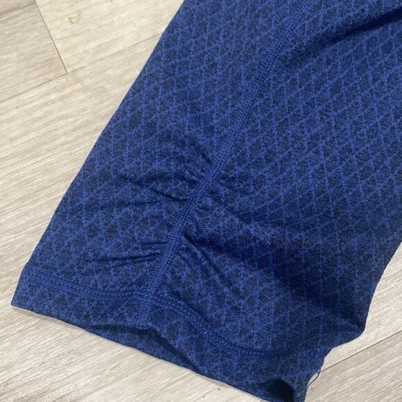 Prana workout leggings yoga size medium goes to knees - Picture 5 of 6